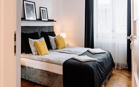 Memory Apartments